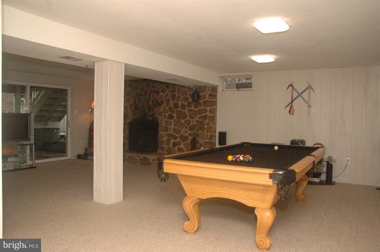 2515 Foxcroft Way Reston, VA 20191 - Photo 9 of 30 Basement
