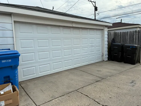 $485,000 | 6342 West Henderson Street, Chicago, IL 60634