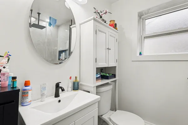$485,000 | 6342 West Henderson Street, Chicago, IL 60634