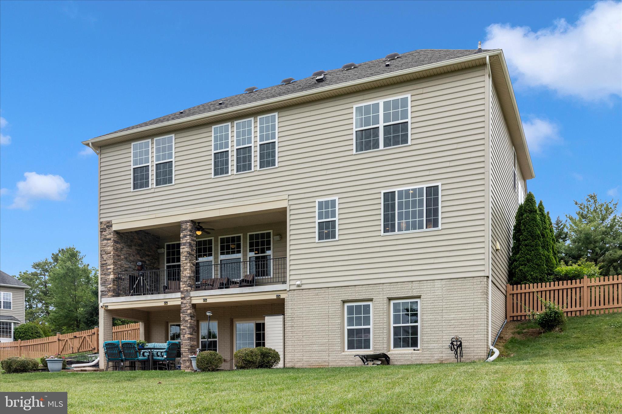 10409 Easterday Road Myersville, MD 21773 - Photo 47 of 57 Exterior Back