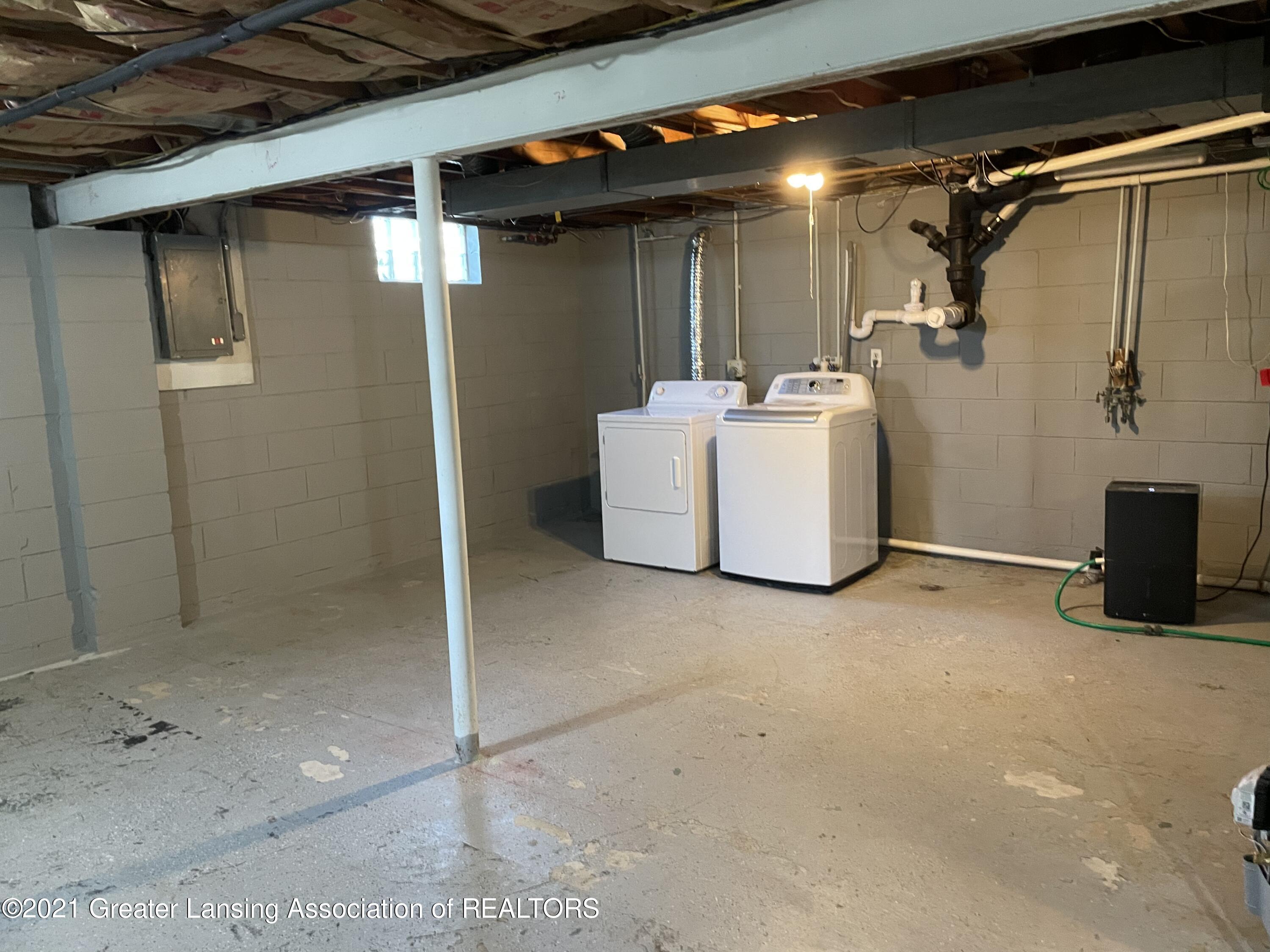 5593 Hallendale Road Haslett, MI 48840 - Photo 23 of 26 Basement