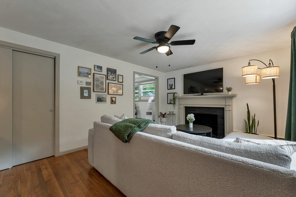 13 Davis Road Tewksbury, MA 01876 - Photo 7 of 35 Gallery Image 7