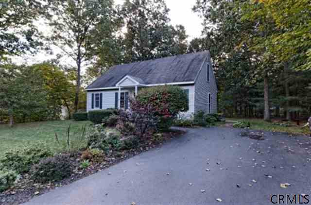 5 Goldfinch Road Queensbury, NY 12804 - Photo 3 of 15 Photo 3