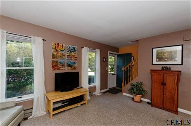 5 Goldfinch Road Queensbury, NY 12804 - Photo 6 of 15 Photo 6