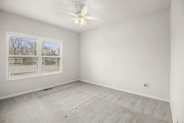 $361,900 | 2621 Northeast Sonora Valley Drive, Blue Springs, MO 64014