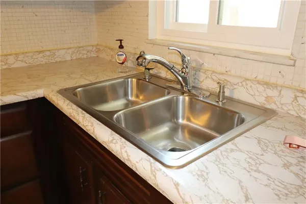 $229,900 | 2012 Spring Hill Road, Pittsburgh, PA 15243