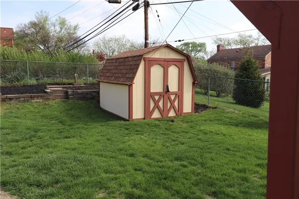 $229,900 | 2012 Spring Hill Road, Pittsburgh, PA 15243