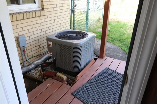 $229,900 | 2012 Spring Hill Road, Pittsburgh, PA 15243