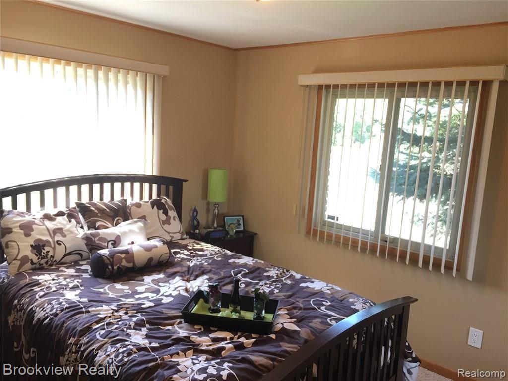 9670 Division Road Columbus, MI 48063 - Photo 32 of 45 IMG_7078.JPG