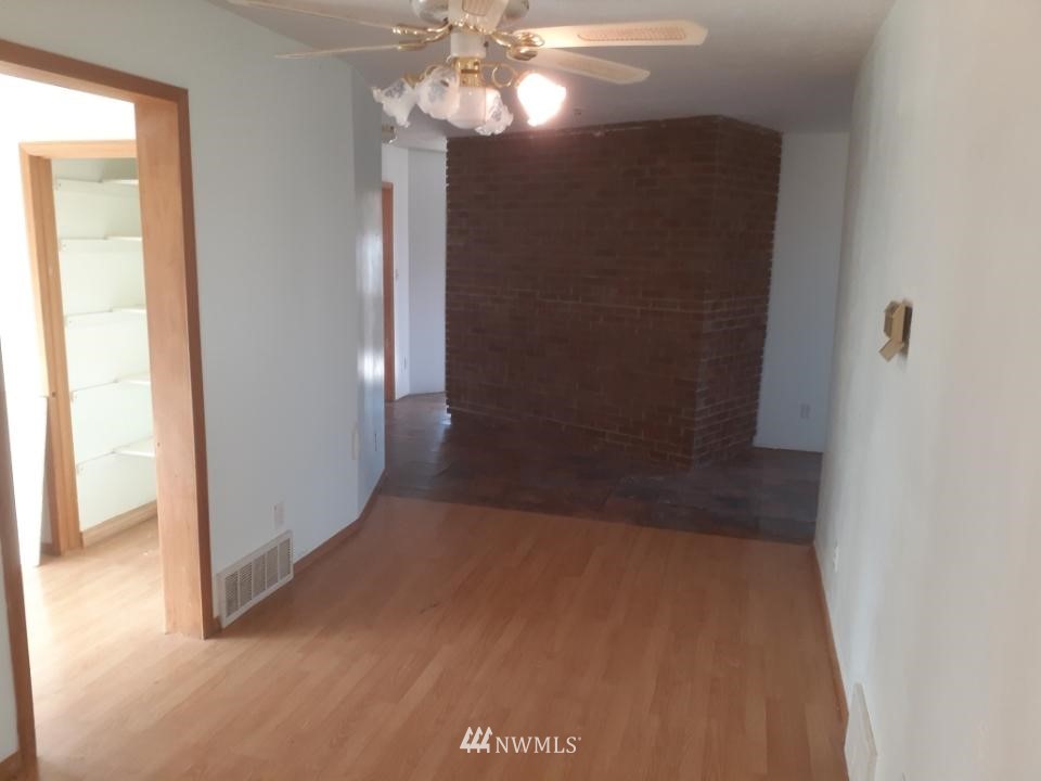 49716 Little Falls Road East Ford, WA 99013 - Photo 4 of 10 Gallery Image 4
