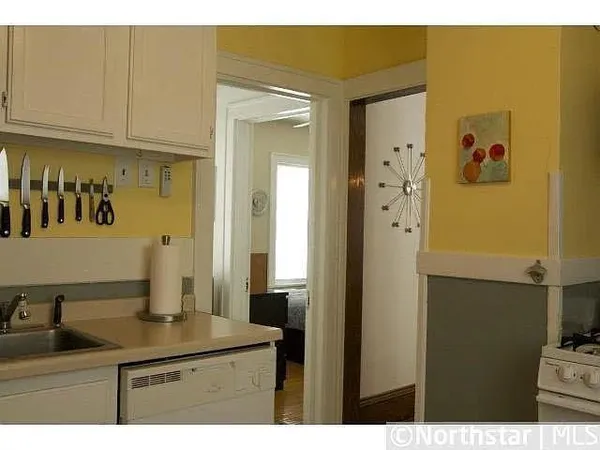 $1,500 | 3100 East 22nd Street, Unit 2, Minneapolis, MN 55406