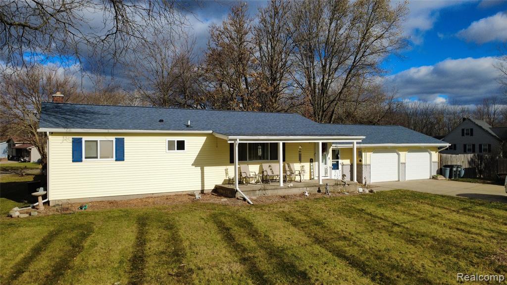7017 East Coldwater Road Davison, MI 48423 - Photo 5 of 29