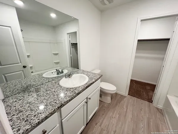 $1,650 | 7227 Satellite Way, San Antonio, TX 78252