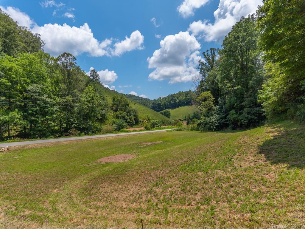 4165 Grapevine Road Marshall, NC 28753 - Photo 6 of 9 Gallery Image 6
