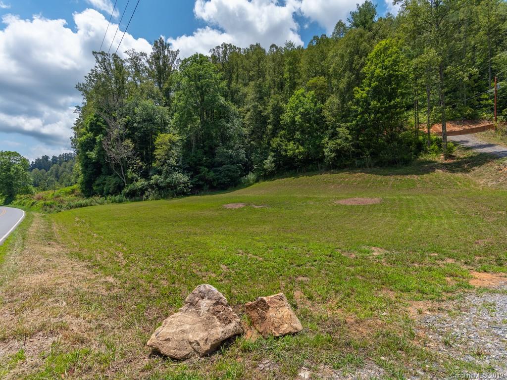 4165 Grapevine Road Marshall, NC 28753 - Photo 8 of 9 Gallery Image 8