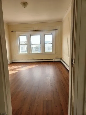 $1,550 | 97 Schuyler Avenue, Unit 3, Newark, NJ 07112