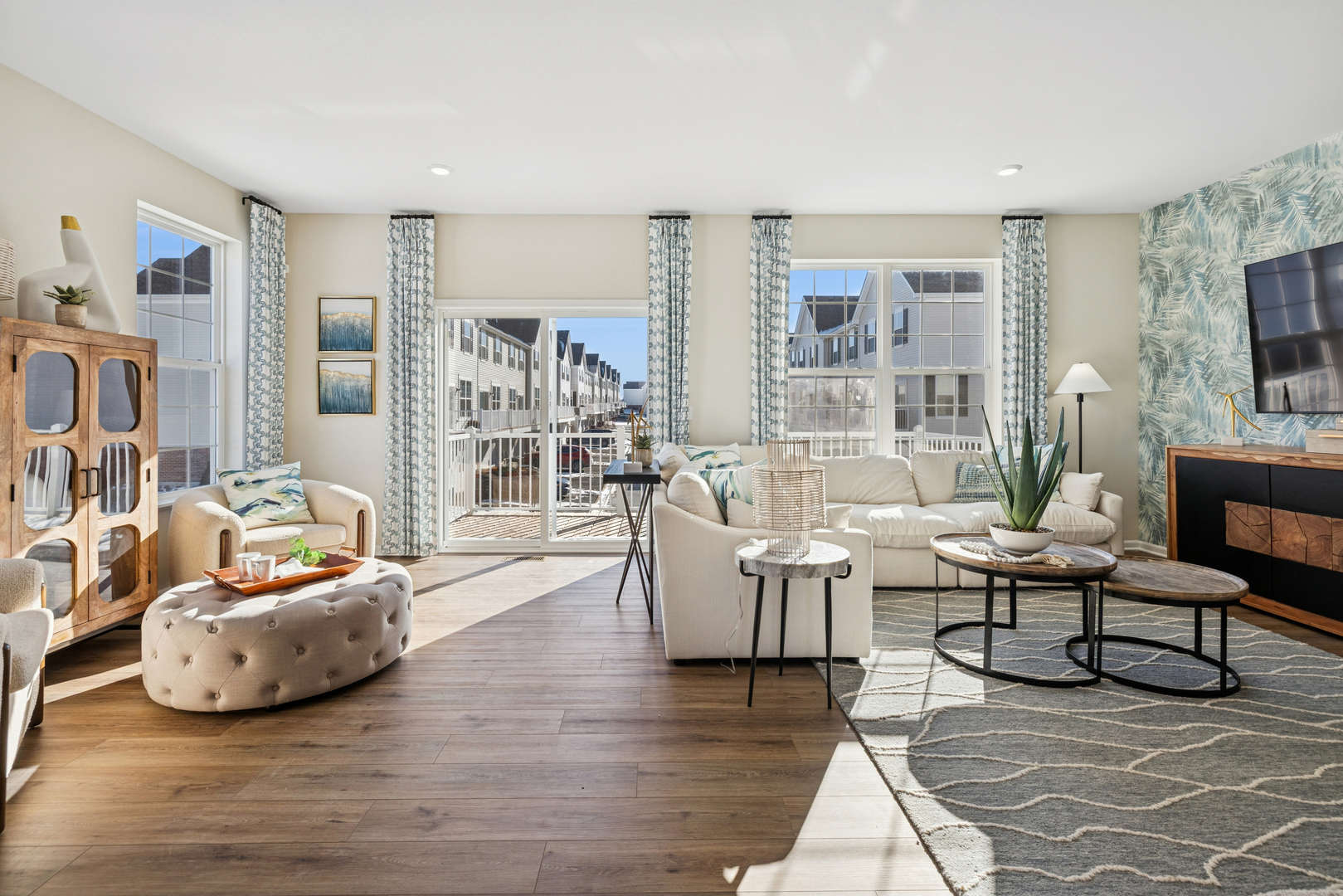 206 Neubauer Circle, Unit 1601 Lindenhurst, IL 60046 - Photo 17 of 22