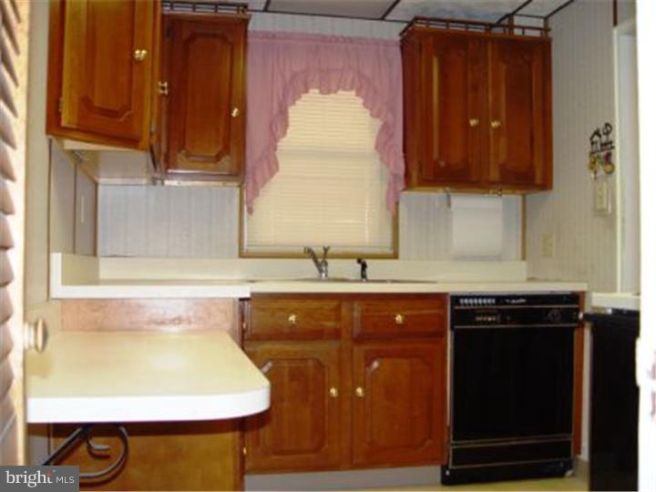 234 Sycamore Road West Reading, PA 19611 - Photo 5 of 15