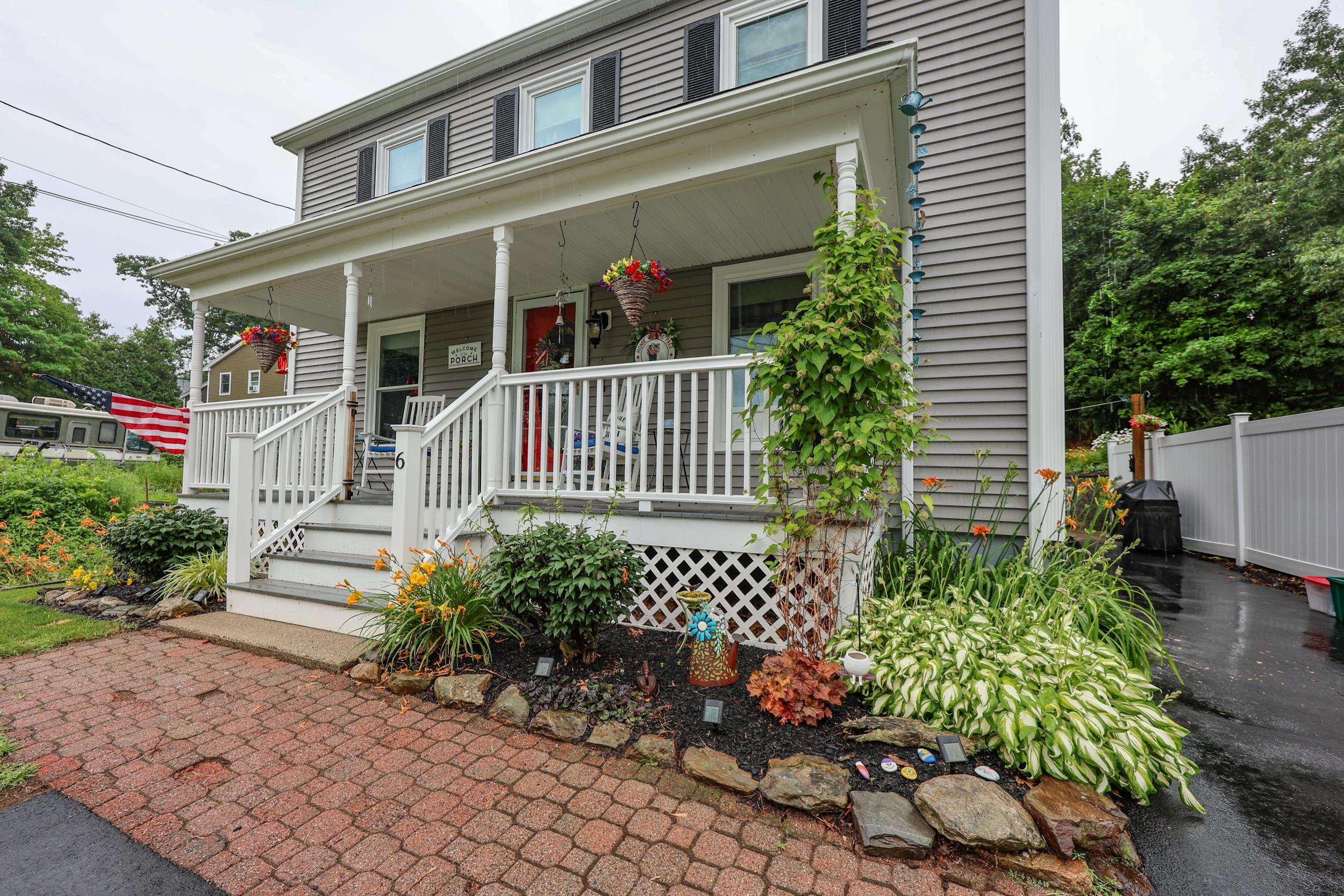 6 Concord Avenue Derry, NH 03038 - Photo 2 of 45