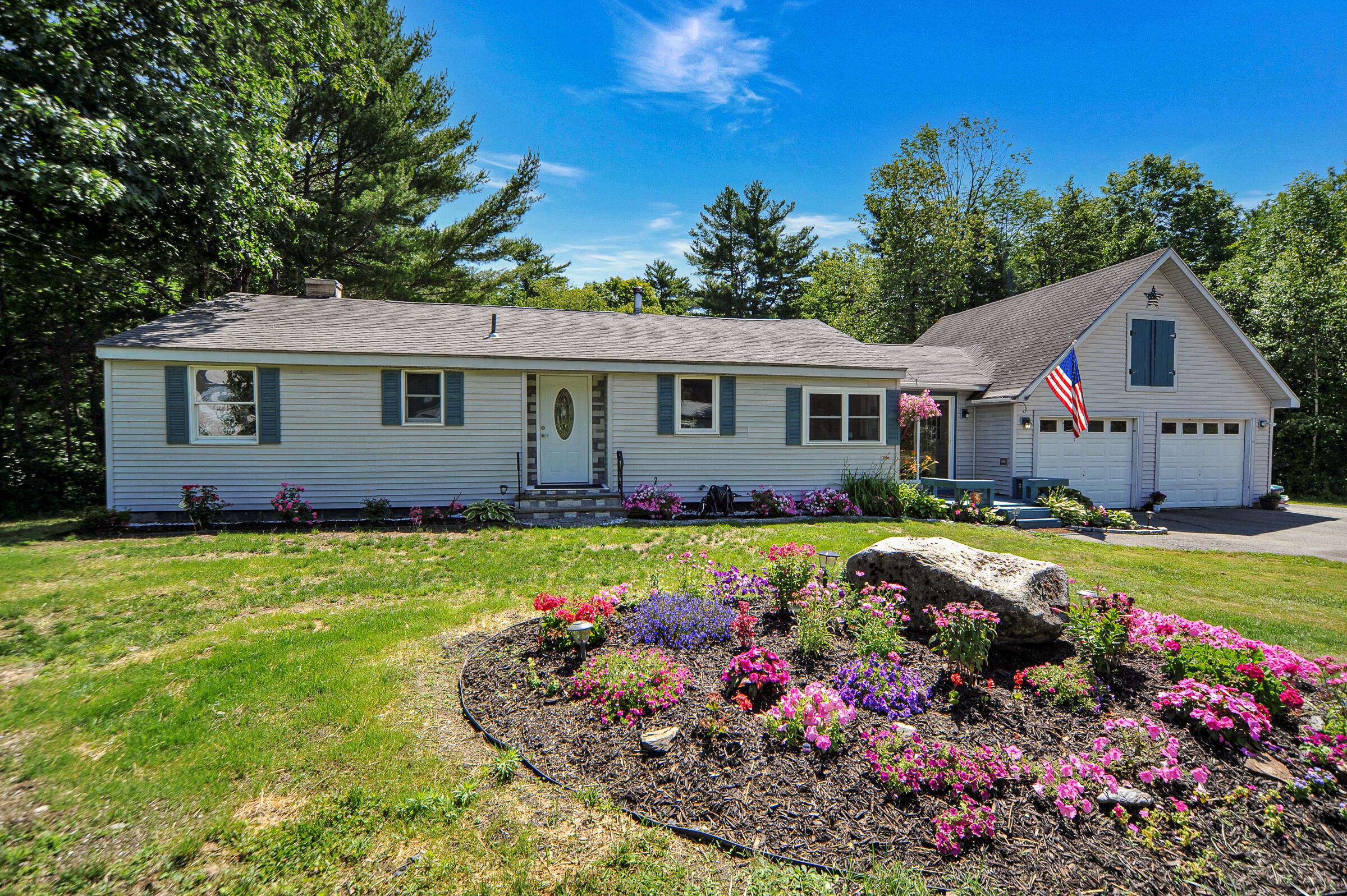52 Blaine Road Hallowell, ME 04347 - Photo 1 of 45 108864gr-101