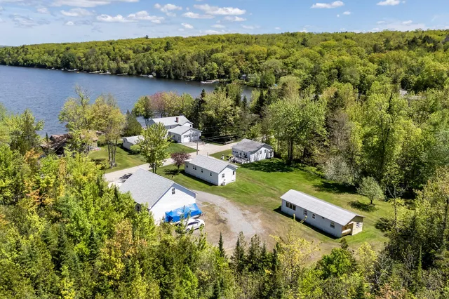 $1,400,000 | 117-120 Pinkhams Cove Road, Belgrade, ME 04917