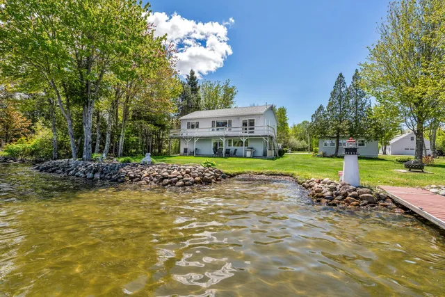 $1,400,000 | 117-120 Pinkhams Cove Road, Belgrade, ME 04917