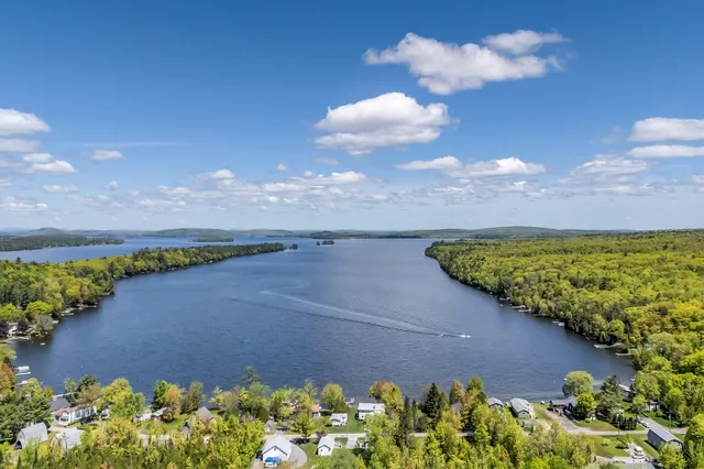 $1,400,000 | 117-120 Pinkhams Cove Road, Belgrade, ME 04917