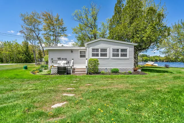 $1,400,000 | 117-120 Pinkhams Cove Road, Belgrade, ME 04917