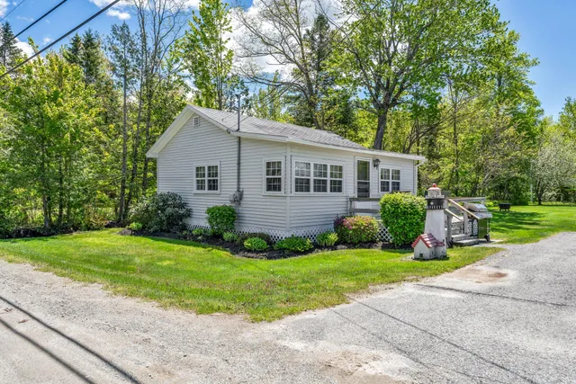 $1,400,000 | 117-120 Pinkhams Cove Road, Belgrade, ME 04917