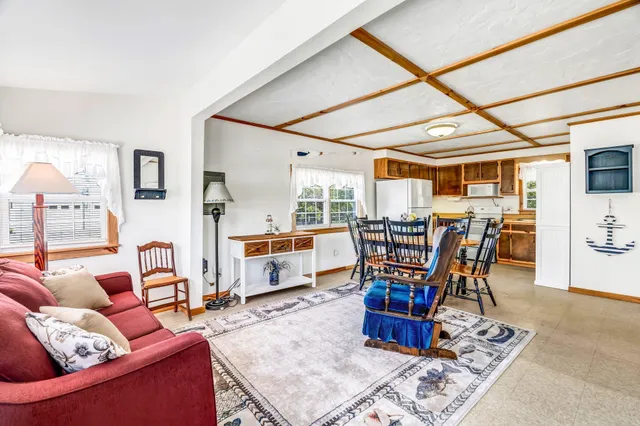 $1,400,000 | 117-120 Pinkhams Cove Road, Belgrade, ME 04917