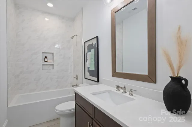 $1,775,000 | 7011 Chateau Bordeaux Lane, Charlotte, NC 28270