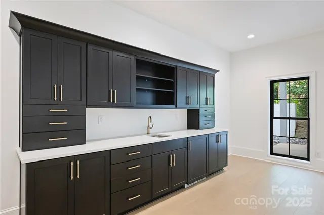 $1,775,000 | 7011 Chateau Bordeaux Lane, Charlotte, NC 28270