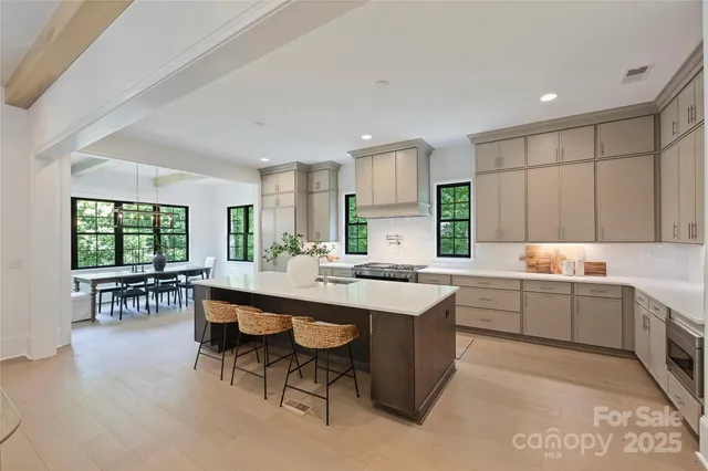 $1,775,000 | 7011 Chateau Bordeaux Lane, Charlotte, NC 28270