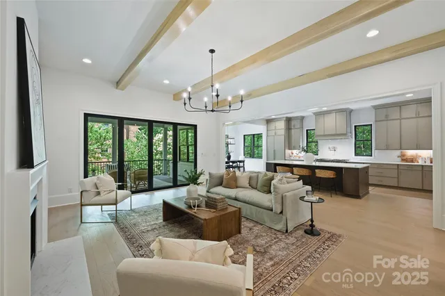 $1,775,000 | 7011 Chateau Bordeaux Lane, Charlotte, NC 28270