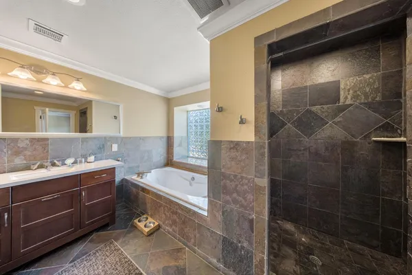 $925,000 | 4225 Santa Fe Street, Riverbank, CA 95367