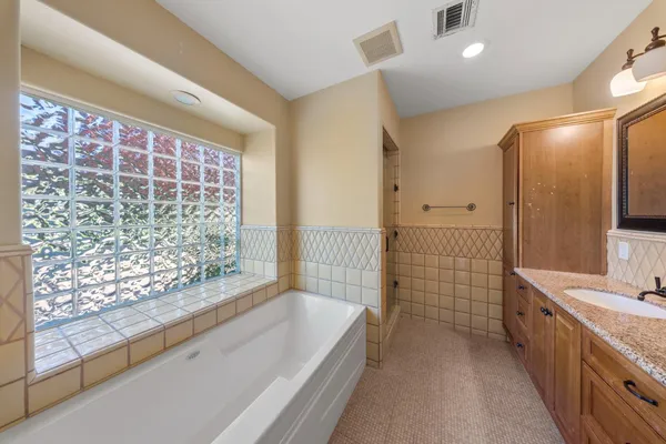 $925,000 | 4225 Santa Fe Street, Riverbank, CA 95367