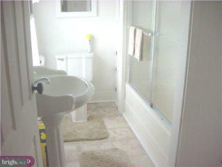 690 Rte 524 Allentown, NJ 08501 - Photo 3 of 6 Gallery Image 3