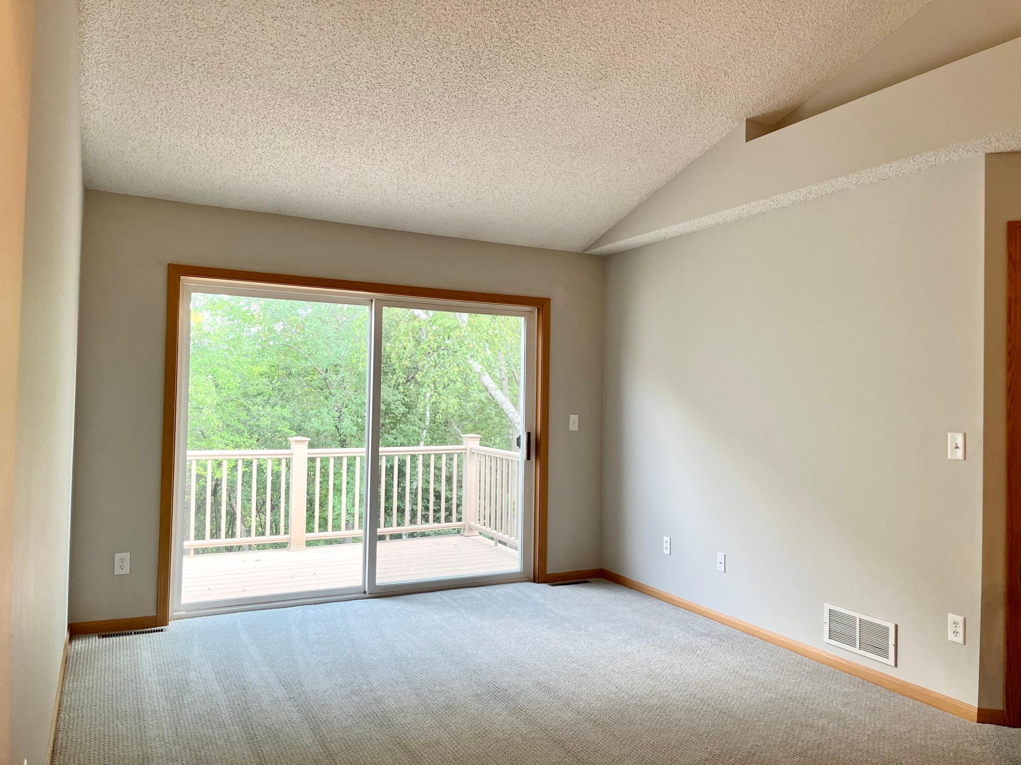 8804 Coffman Path Inver Grove Heights, MN 55076 - Photo 5 of 33 Gallery Image 5
