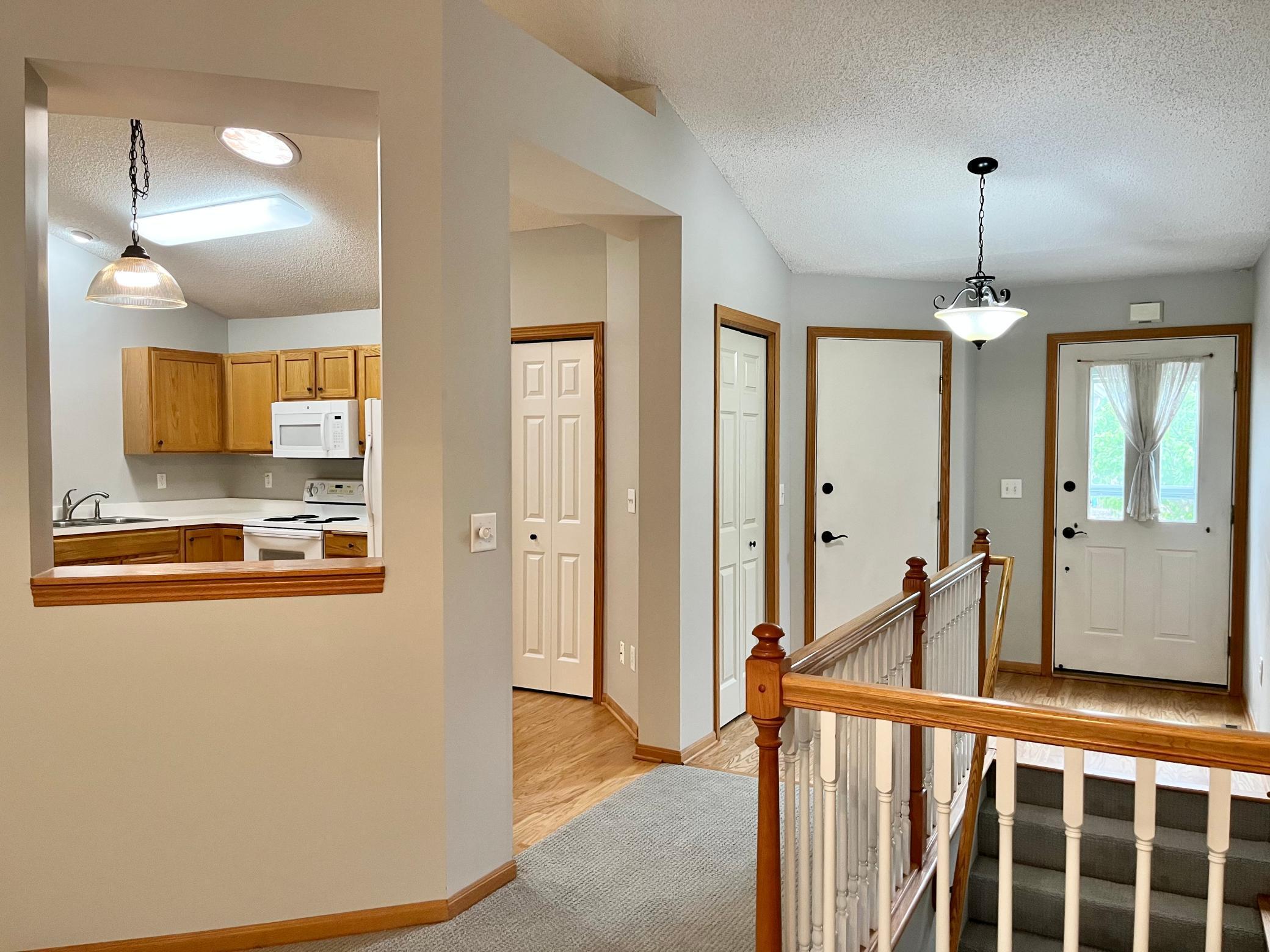 8804 Coffman Path Inver Grove Heights, MN 55076 - Photo 8 of 33 Gallery Image 8