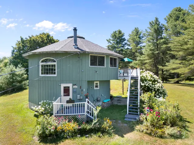 $359,000 | 1192 Chapel Hill Road, Whitingham, VT 05361