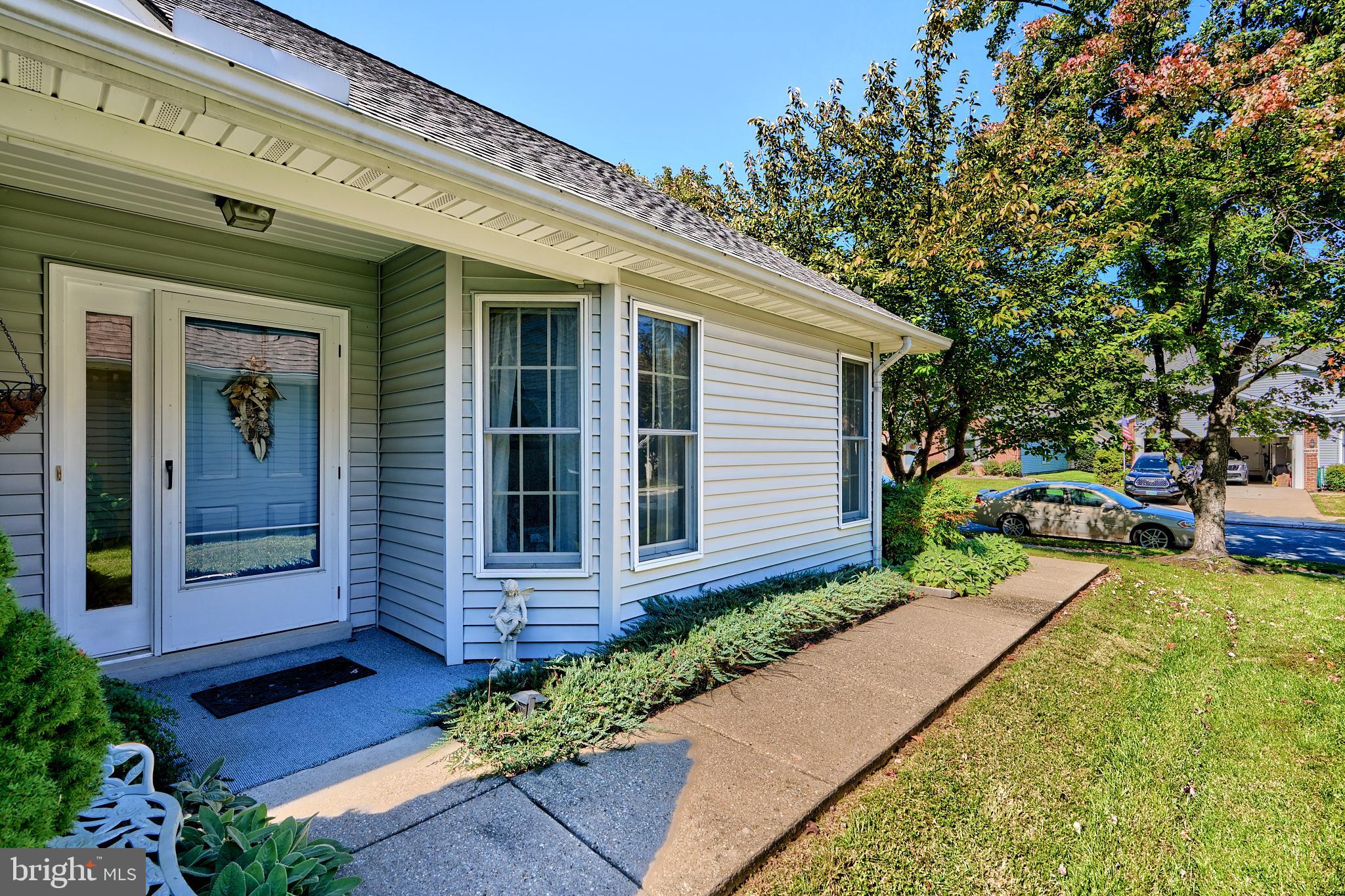 793 Eastern Point Road Annapolis, MD 21401 - Photo 3 of 44 Private entry