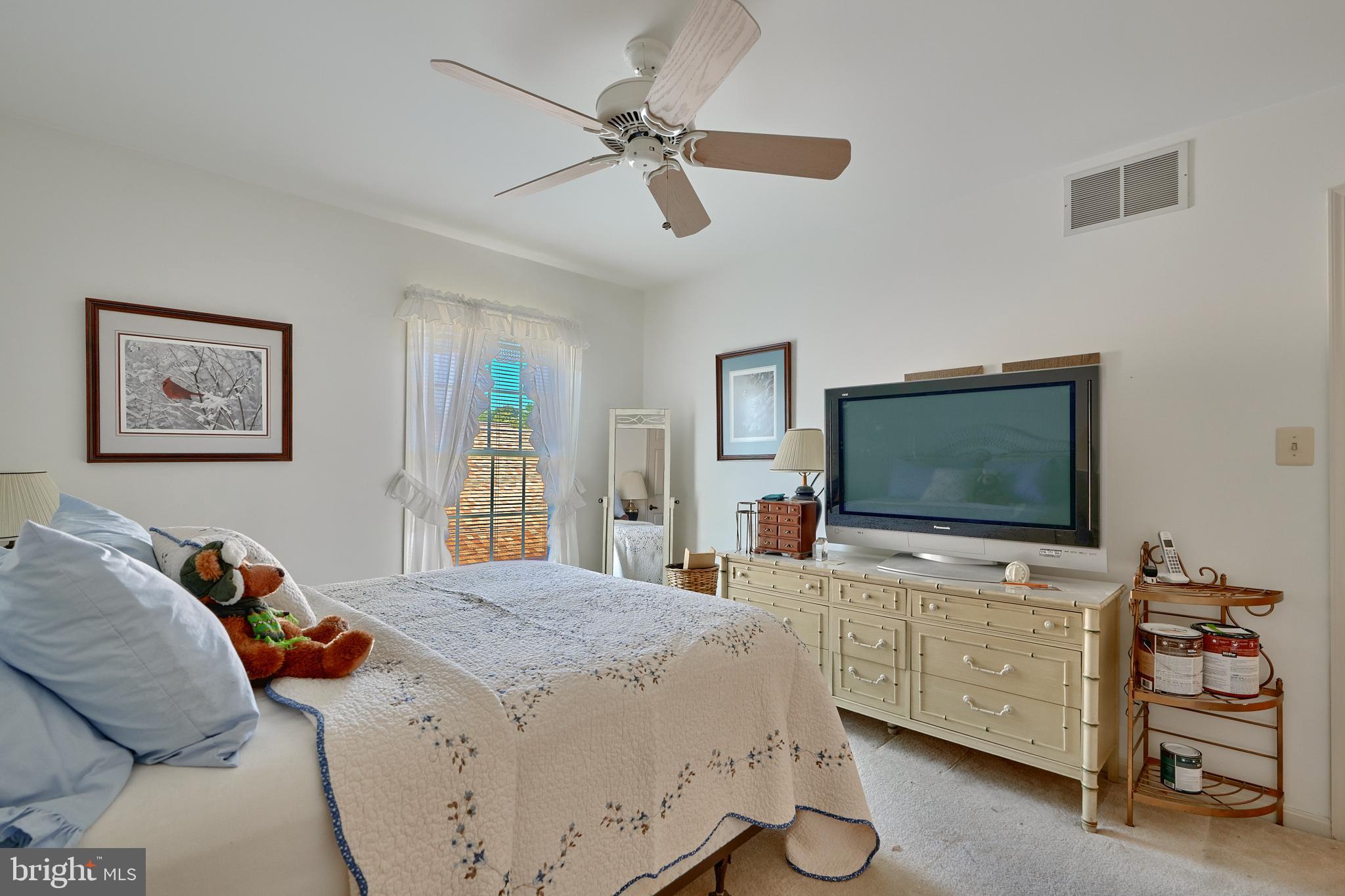 793 Eastern Point Road Annapolis, MD 21401 - Photo 31 of 44 Ceiling fan