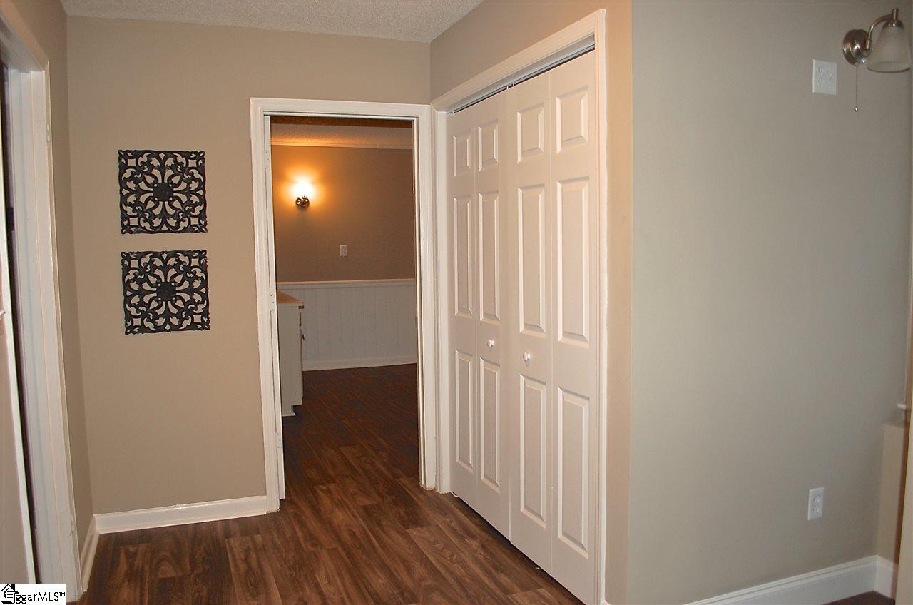 110 Riverside Lane Duncan, SC 29334 - Photo 31 of 35 Gallery Image 31