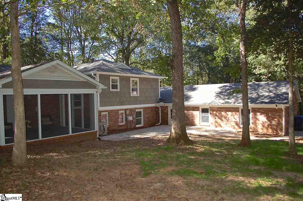 110 Riverside Lane Duncan, SC 29334 - Photo 7 of 35 Gallery Image 7