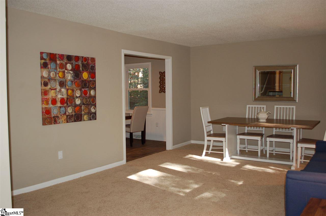 110 Riverside Lane Duncan, SC 29334 - Photo 10 of 35 Gallery Image 10