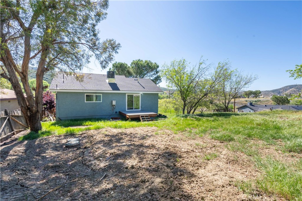 42640 Ranch Club Road Lake Hughes, CA 93532 - Photo 25 of 27