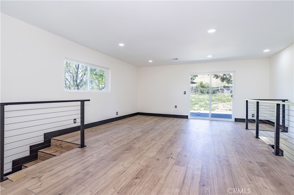 42640 Ranch Club Road Lake Hughes, CA 93532 - Photo 4 of 27