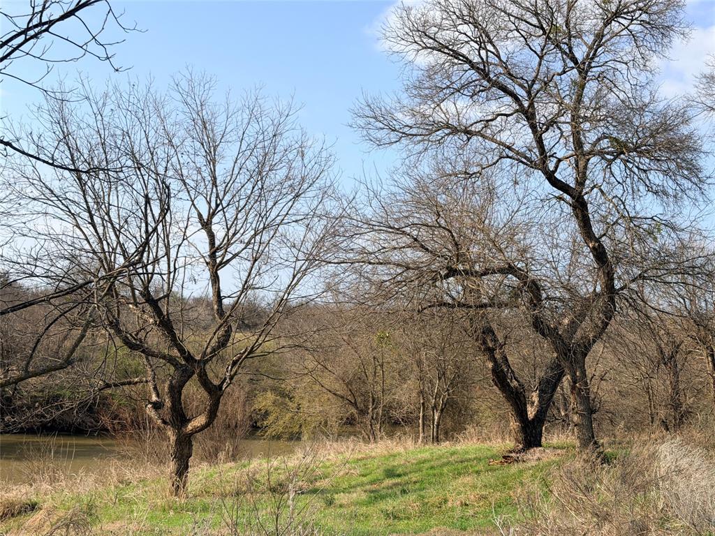 402 County Road 433 Mullin, TX 76864 - Photo 7 of 10