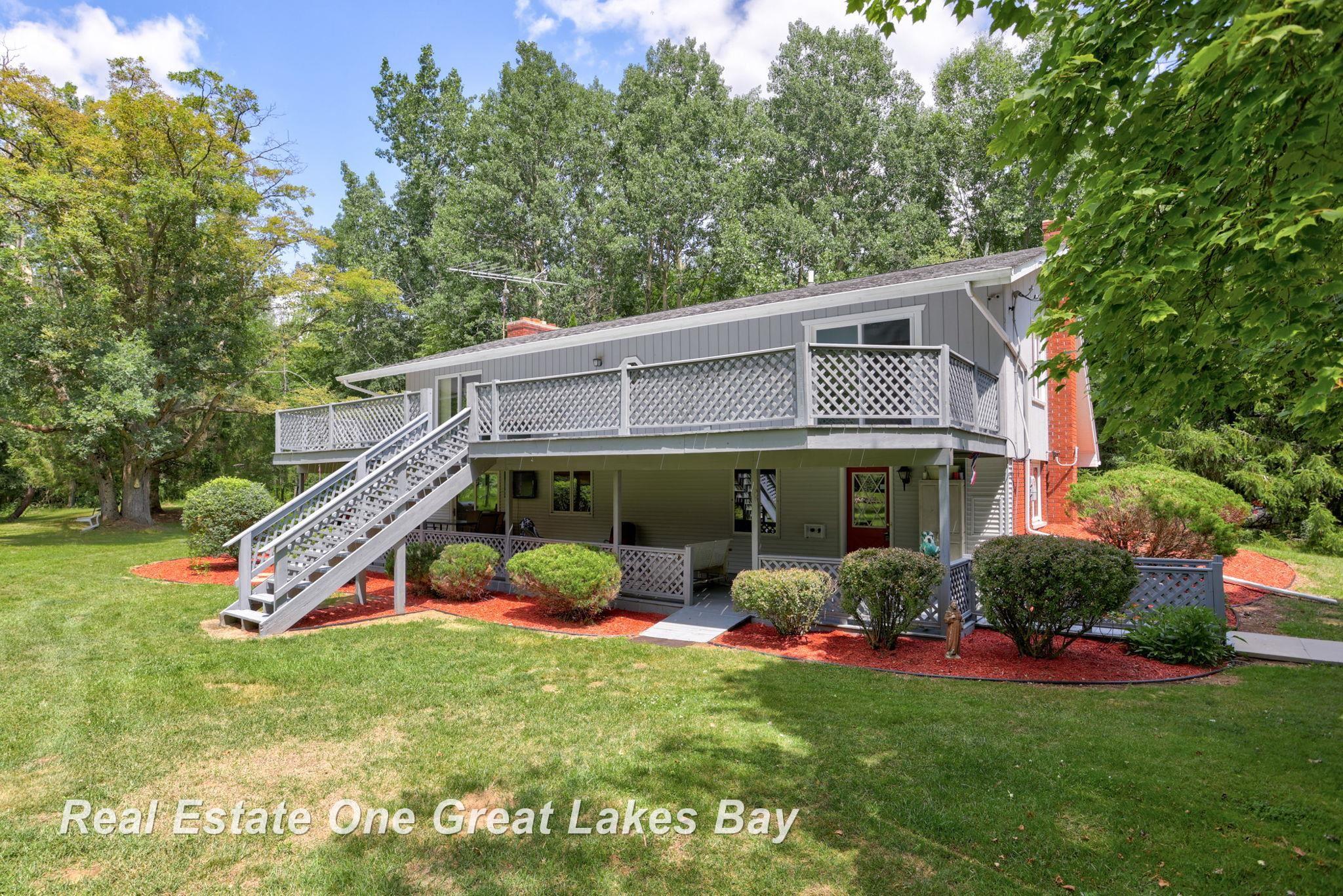 4485 North Steel Road Hemlock, MI 48626 - Photo 4 of 75
