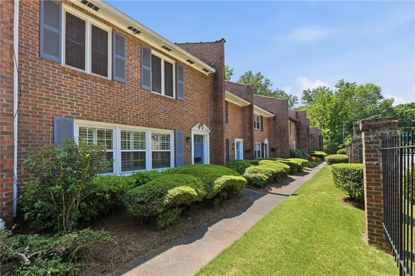$3,000 | 1117 Scott Boulevard, Decatur, GA 30030